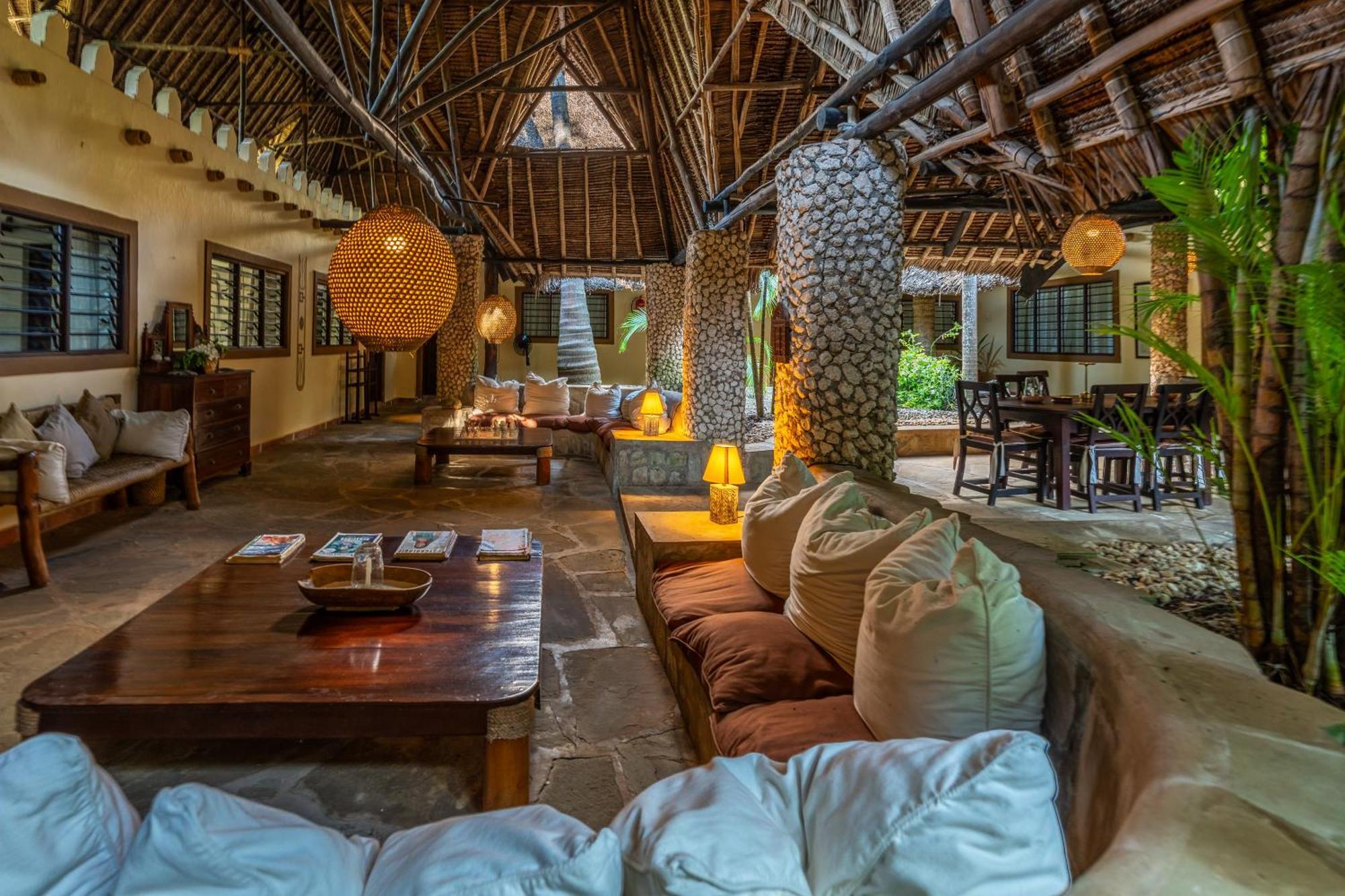 Diani Marine Divers Village Diani Beach Exteriér fotografie